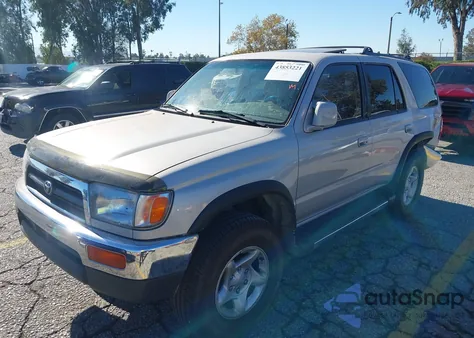 1997 Toyota 4Runner Sr5 V6 z USA, uszkodzony, nr VIN JT3HN86R4V0071254
